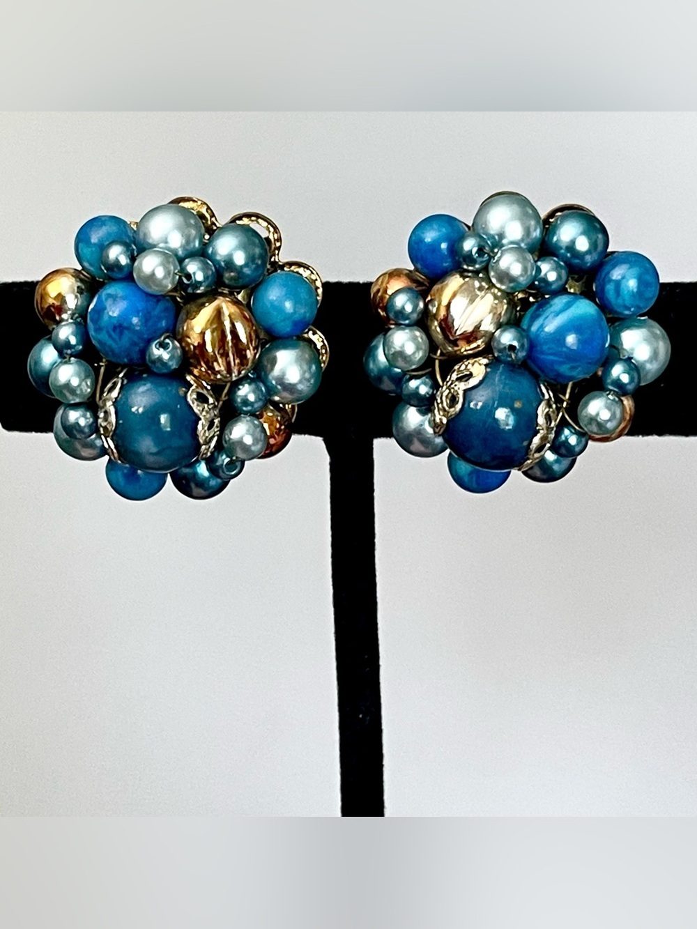 Vintage 1950s Japan Atomic Blue Bead Cluster Clip Earrings MCM Retro Space Age
